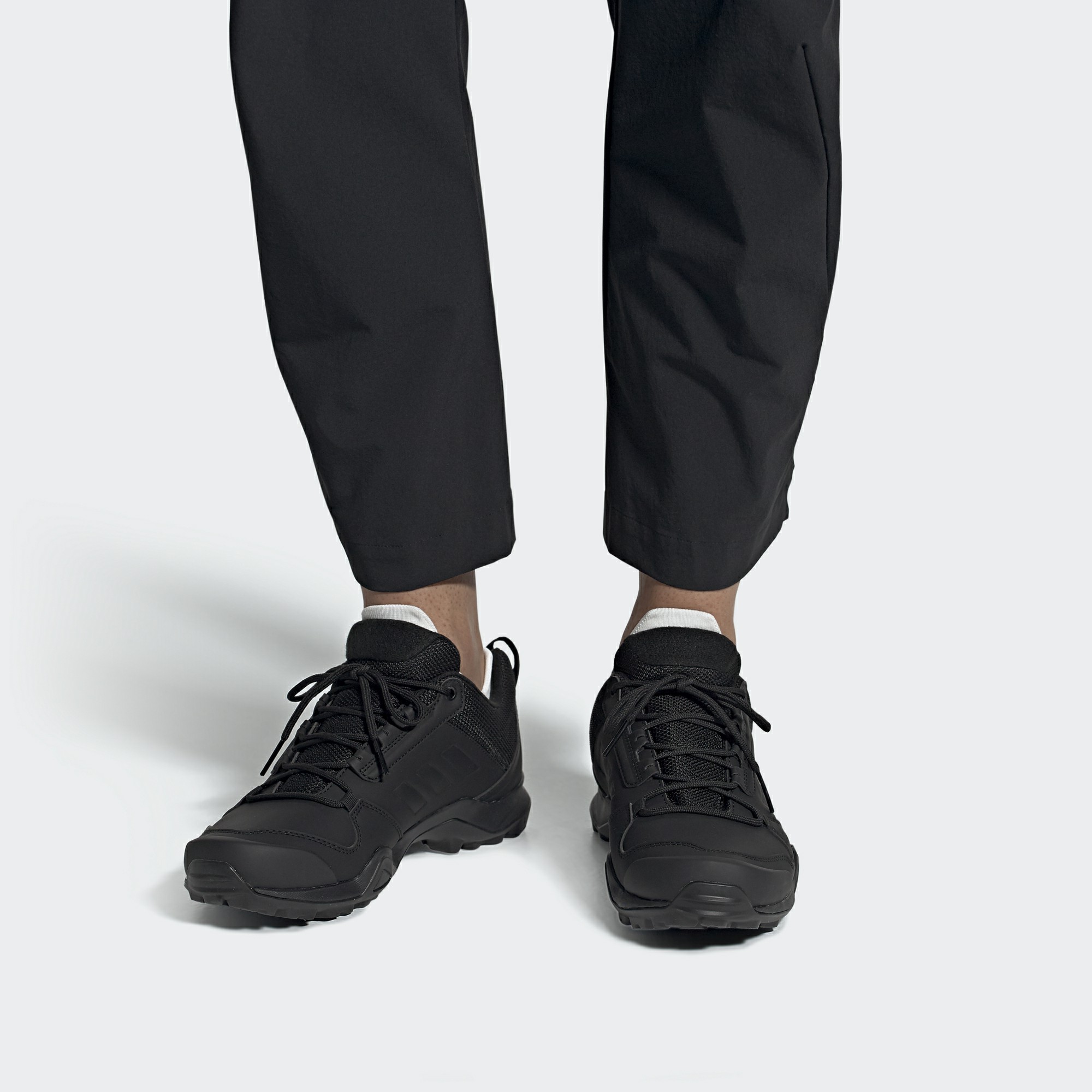 Adidas/阿迪达斯正品 TERREX AX3 BETA CW 男子户外运动鞋 G26523