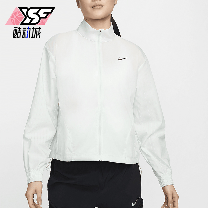 耐克女士拒水跑步夹克运动休闲
