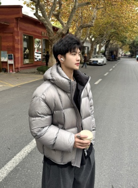 飞型记高充绒泡芙感连帽短款羽绒服男冬季加厚保暖90白鸭绒面包服