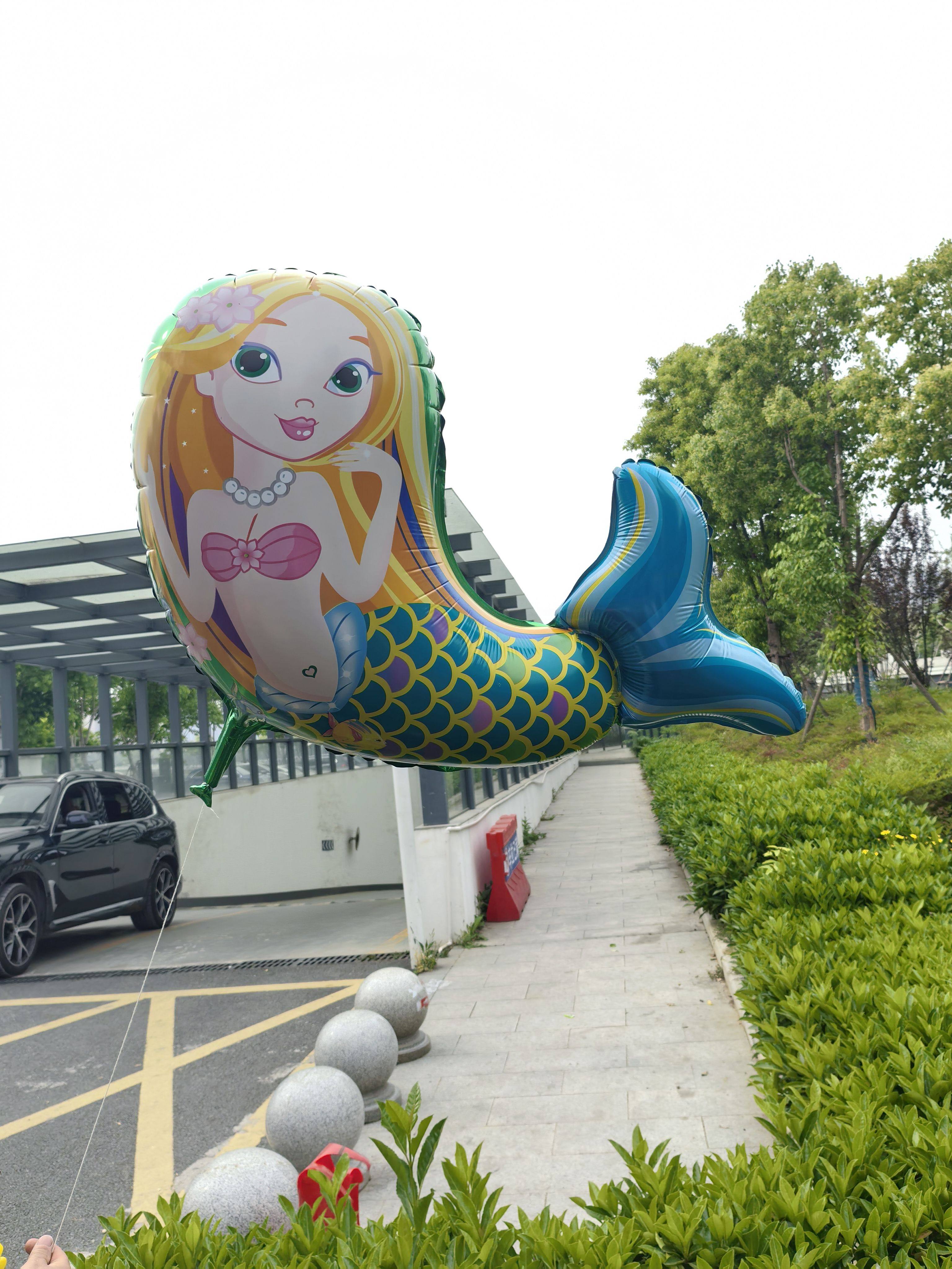 新款卡通动漫飘空球鲨鱼气球飘空球美人鱼光膜气球动物世界生日