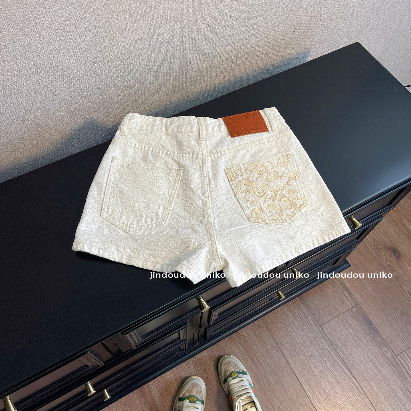 白色牛仔短裤女江浙沪千