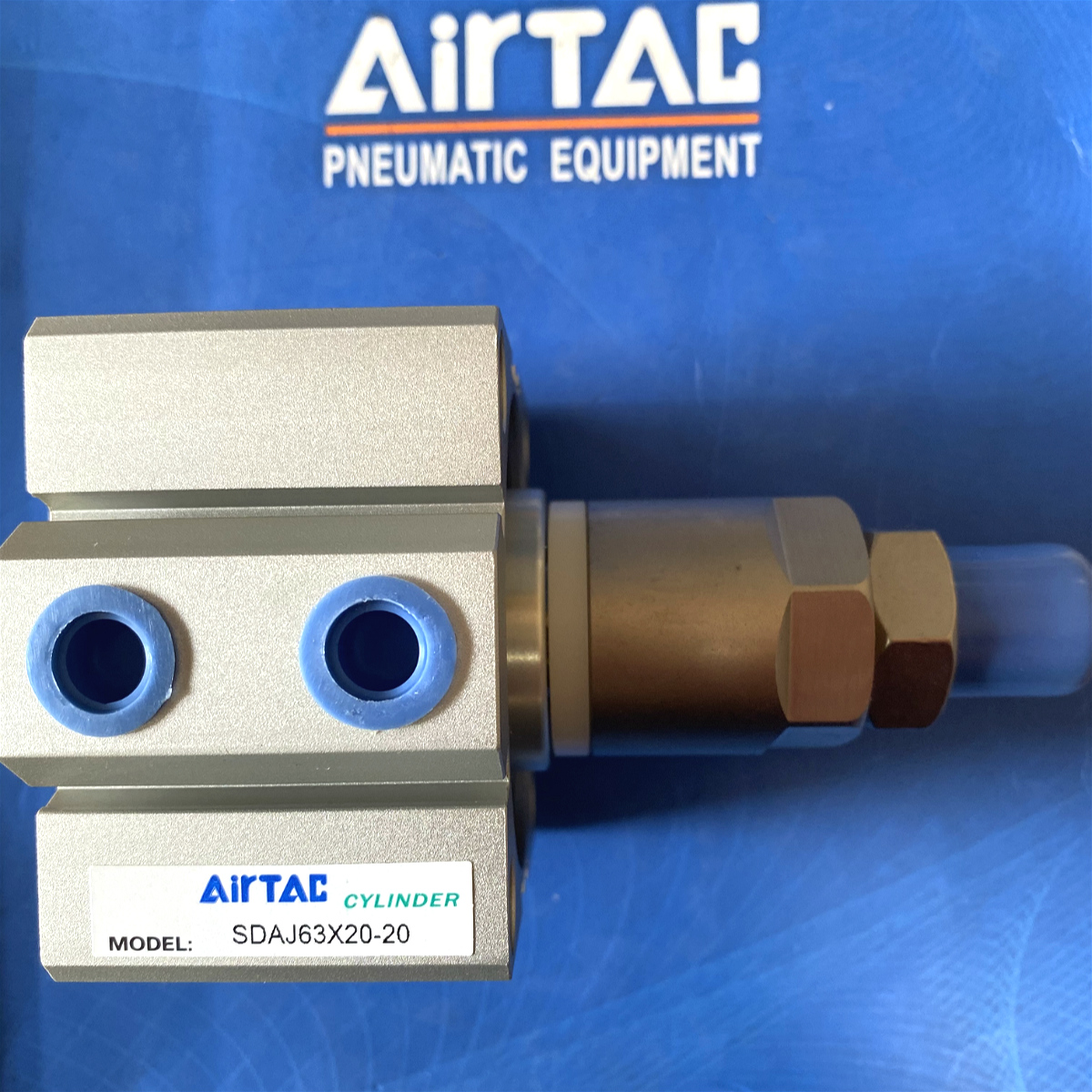 亚德客可调行程超薄型气缸