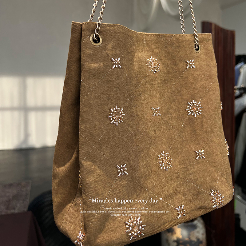 新中式包包扎染钉珠刺绣单肩包2025夏季新款斜挎包百搭牛仔托特包