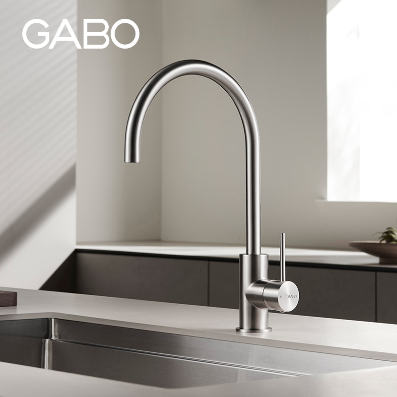 观博GABO不锈钢厨房水龙头冷热家用洗菜盆水槽龙头可旋转 18N016A