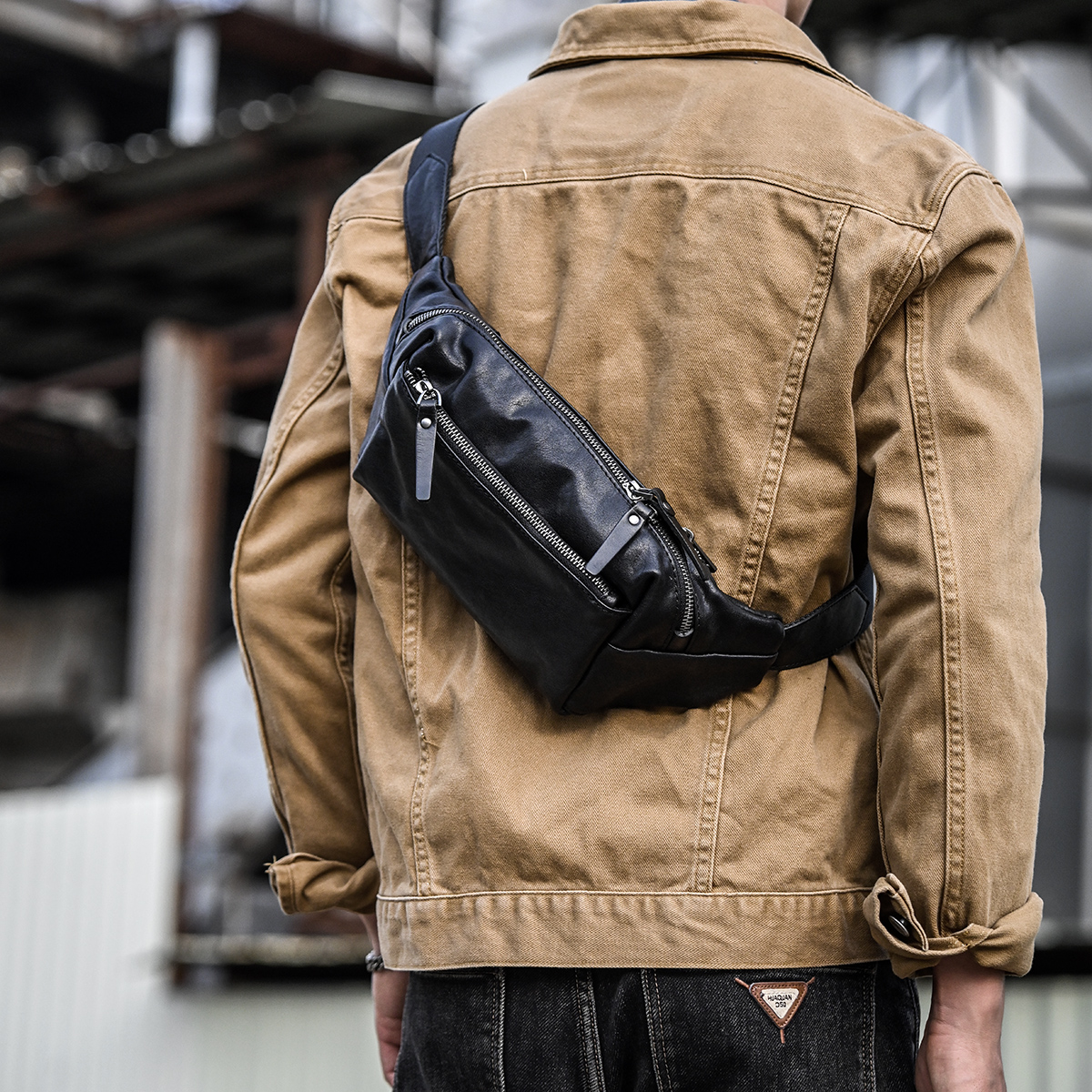 休闲男士胸包皮薯薯牛皮复古腰包