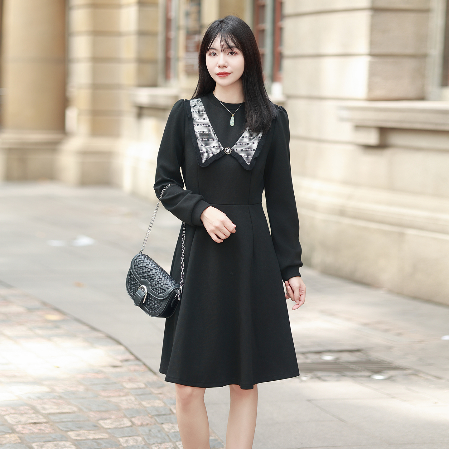 假两件连衣裙女宽松腰气质