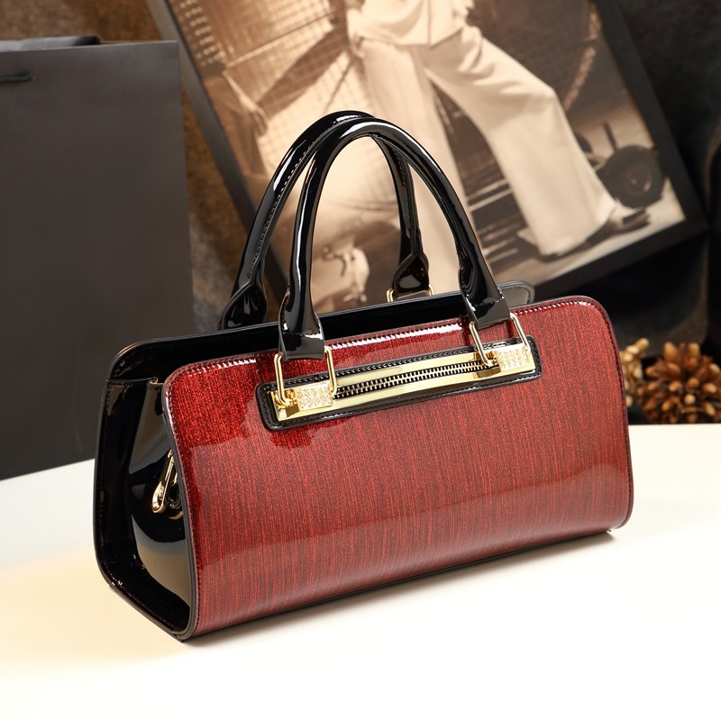 高档女士包包2020夏季新款波士顿枕头包漆皮时尚单肩手提斜挎女包