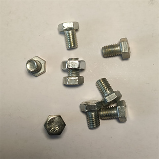 课桌椅螺丝钉学生桌椅五金配件学校桌辅导班书桌配套专用螺丝螺母