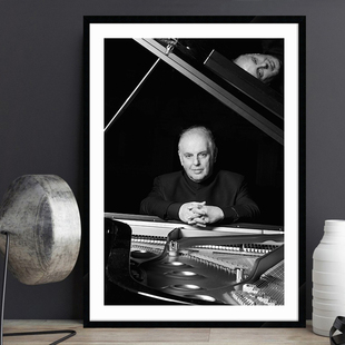 Daniel Barenboim 巴伦博伊姆指挥家古典音乐家钢琴家教室墙挂画