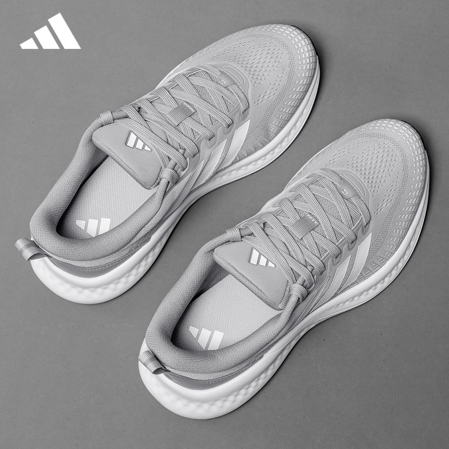 adidas阿迪达斯男鞋女鞋秋季新款跑步鞋官方正品网面运动鞋KZ6674