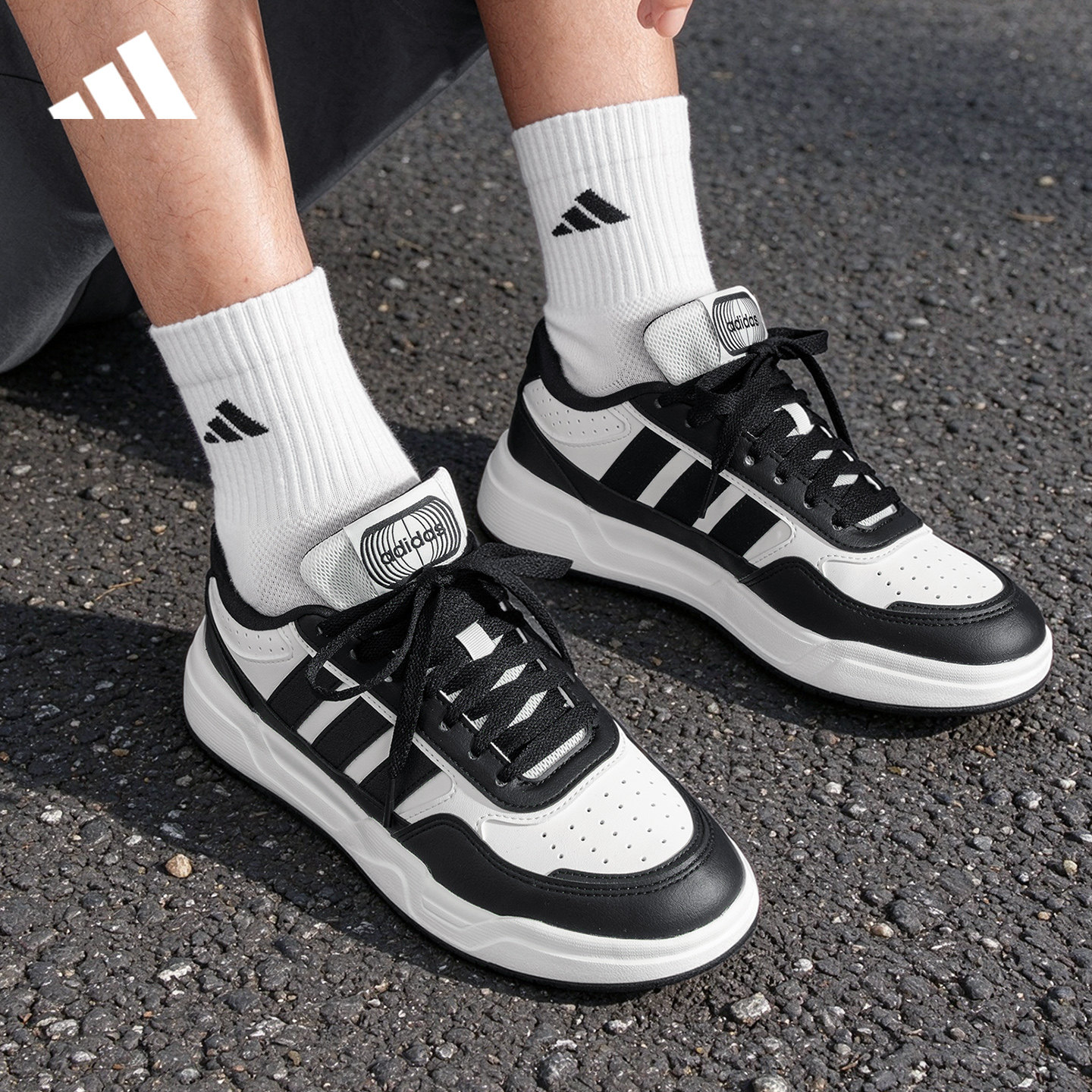 adidas阿迪达斯男鞋板鞋秋冬季新品女鞋黑色软底运动休闲鞋KI1497