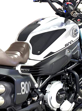 适用于贝纳利幼狮800专用改装油箱防滑贴鱼骨保护贴赛道级防滑