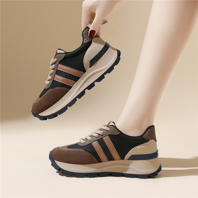 复古阿甘德训鞋女2025新款冬季加绒老爹鞋软底轻便春秋休闲运动鞋