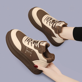 厚底板鞋女款2025新款秋冬季百搭平底时尚加绒鞋子高帮休闲运动鞋