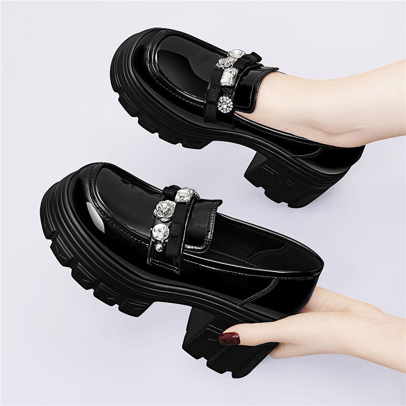 厚底乐福鞋女2025新款秋季水钻装饰一脚蹬小皮鞋黑色粗跟显高单鞋