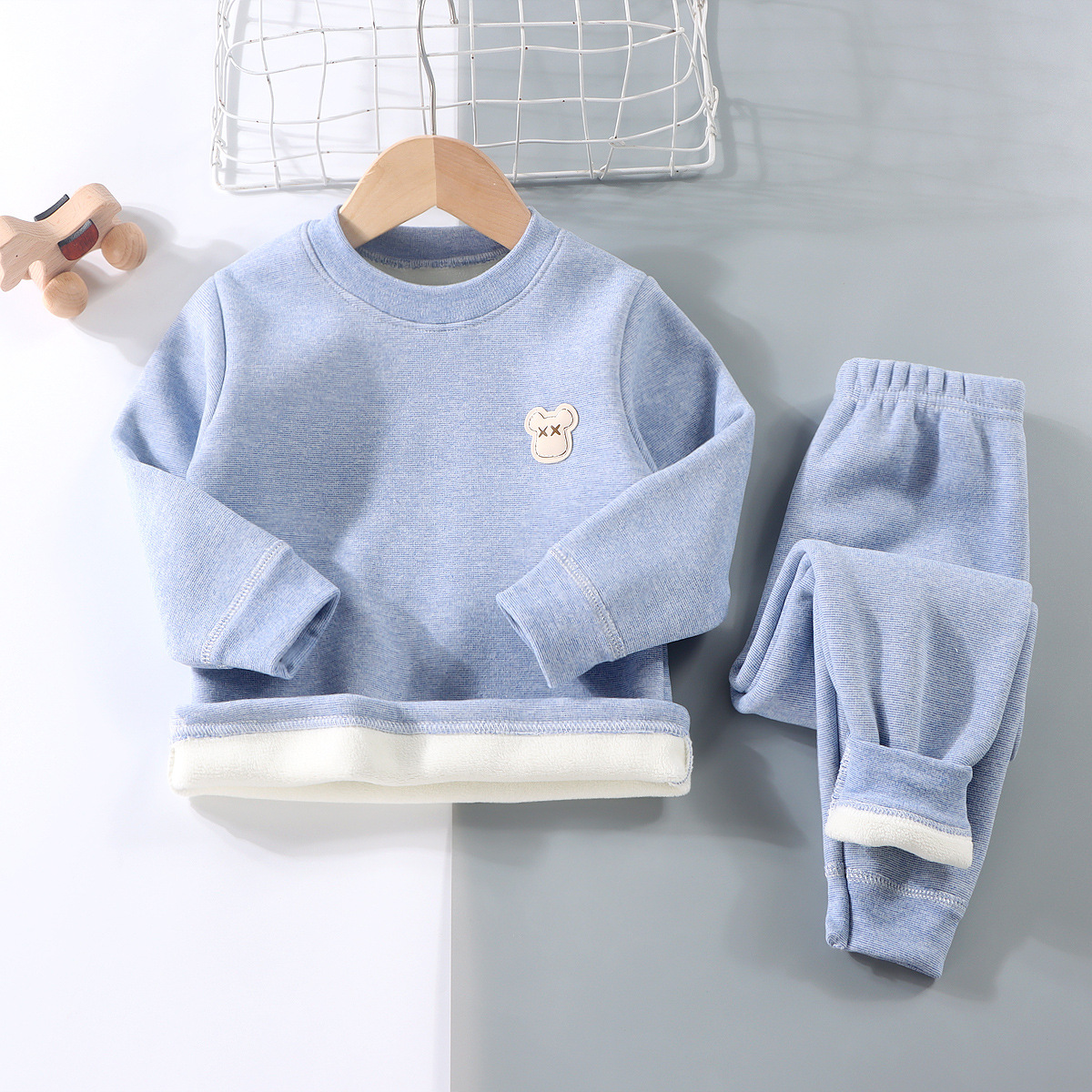 儿童秋冬加绒加厚保暖内衣套装纯色卡通小熊男女童家居服秋衣秋裤