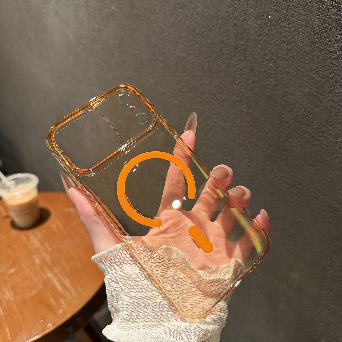 磁吸透明防摔适用于苹果手机壳