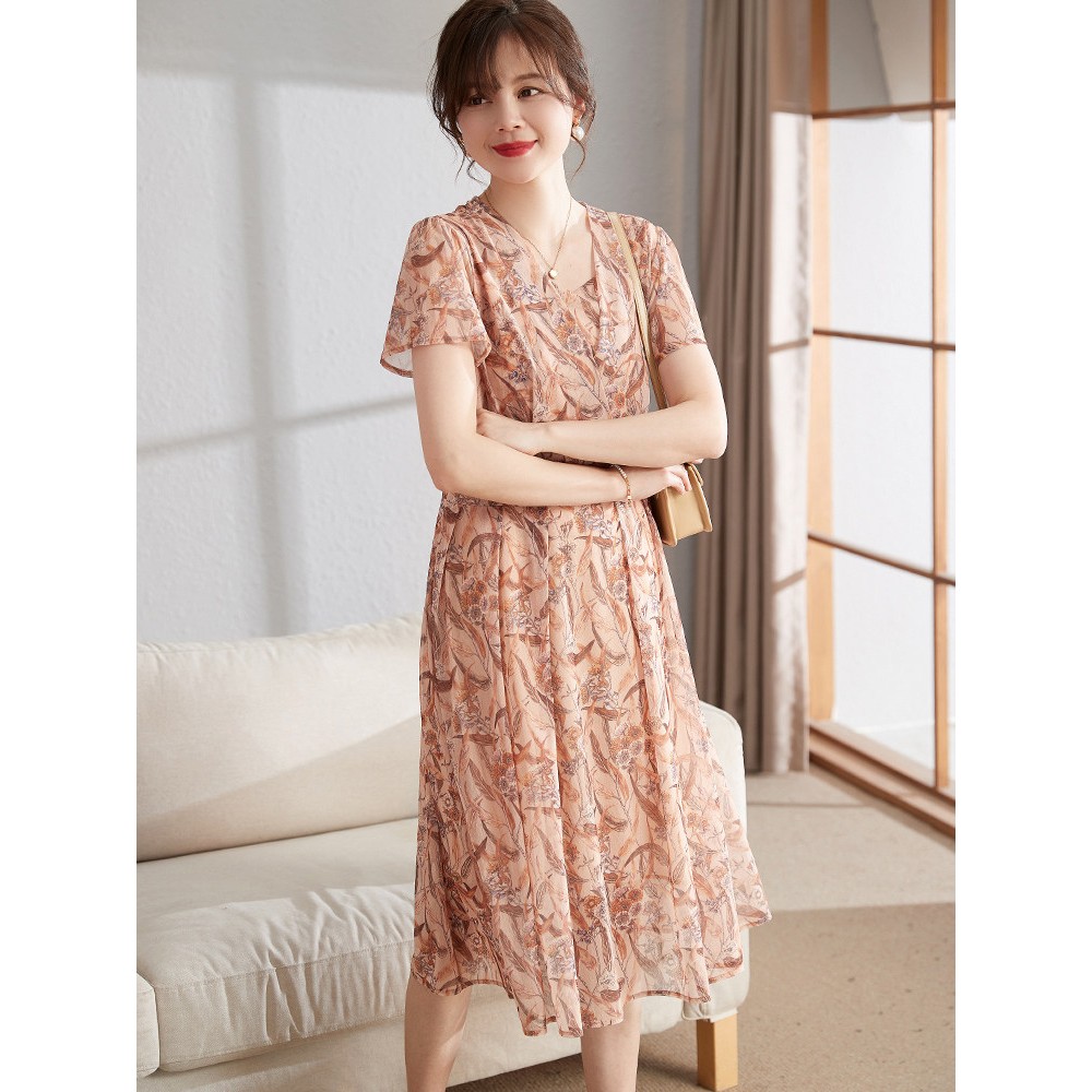 喜卉2025新款妈妈夏装洋气连衣裙中年女夏季中老年人气质印花长裙