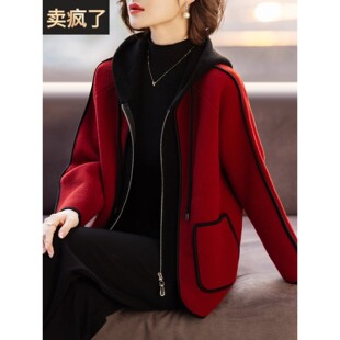 妈妈秋装外套洋气本命年红色过年衣服婆婆春秋中老年人女2025新款