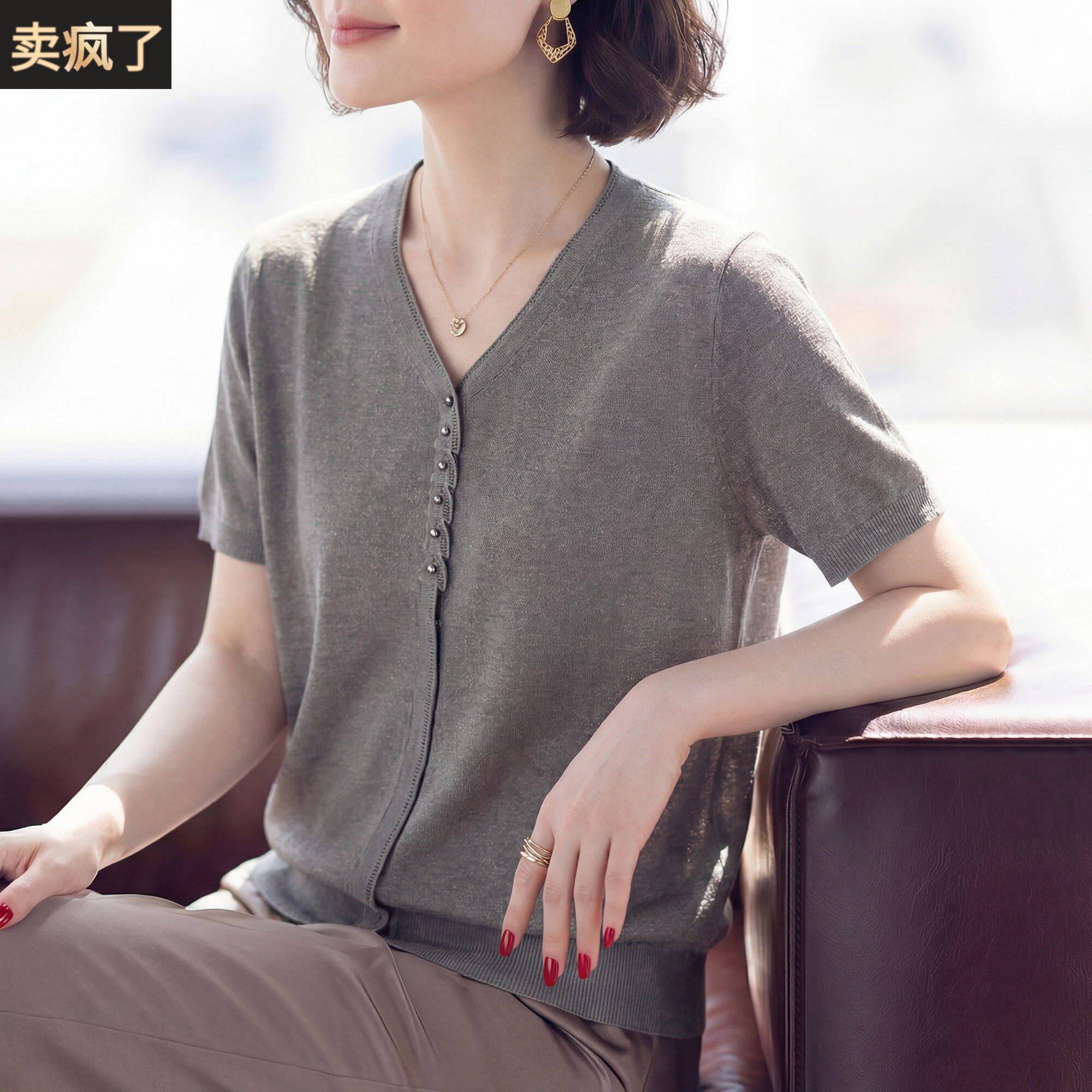 妈妈夏装短袖针织T恤小衫中老年人女宽松减龄打底百搭上衣服套装