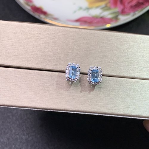 S925银镀白金天然蓝托帕石耳钉 石3*5Mm公主方切割清新闪耀