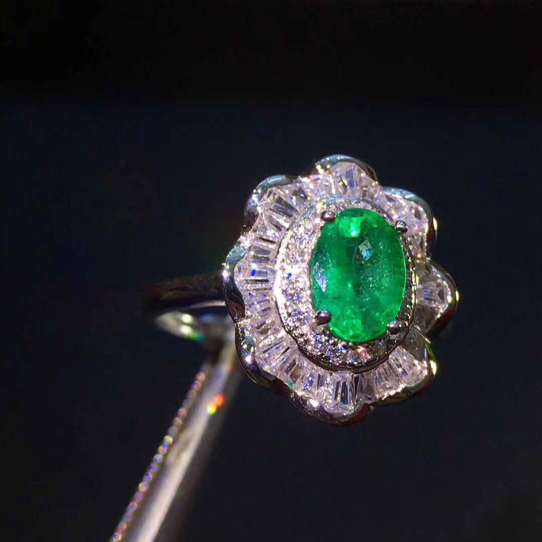 新款祖母绿戒指 精品奶奶绿5*7 高净度祖母绿戒指