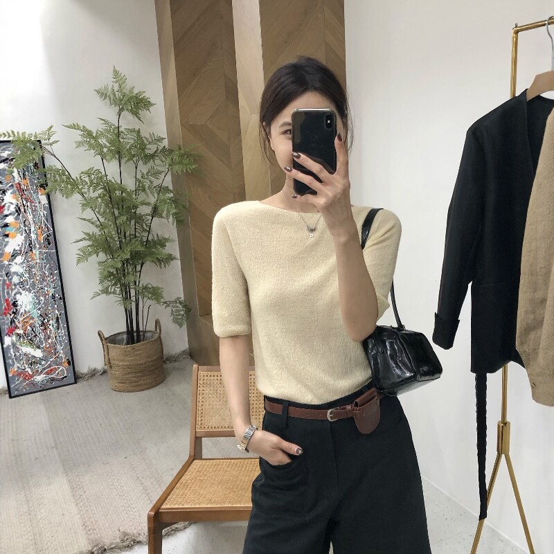 2026春优雅一字领扬子纱细羊毛t恤短袖女修身显瘦针织半袖打底衫