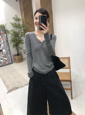 2026秋新款法式气质半开领V领套头羊毛衫女薄款纯色长袖上衣打底