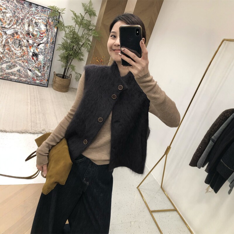 立领单排扣羊绒桑蚕丝羊毛拉绒26秋冬慵懒风宽松显瘦外搭马甲上衣