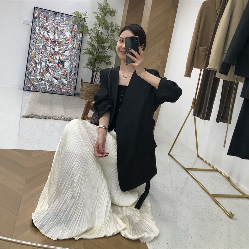 2026春秋新款高级感系带西装外套女高级感V领小个子休闲西服上衣