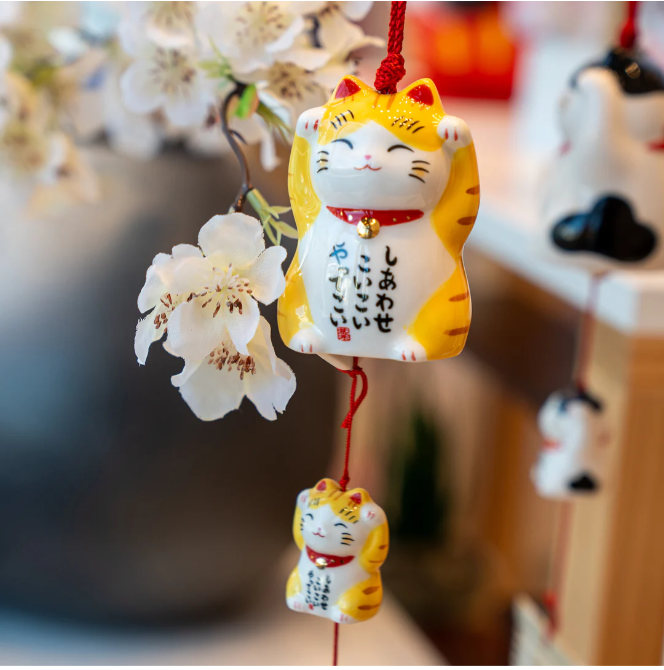 日本药师窑招财猫风铃手作和风挂饰陶瓷可爱猫咪户外挂件小礼物