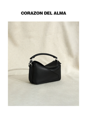 【无界】进口头层牛皮手工立体不对称裁剪小号手提单肩斜挎包5101