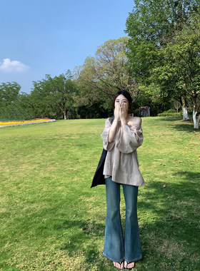 绝美一字肩上衣微喇牛仔裤套装女