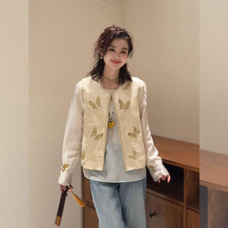 2026春季高级感国风米杏色亮片马甲上衣女新中式钉珠蝴蝶圆领马夹,女装/女士精品,常规大码外套,淘宝优惠券,粉丝福利购,淘宝优惠卷