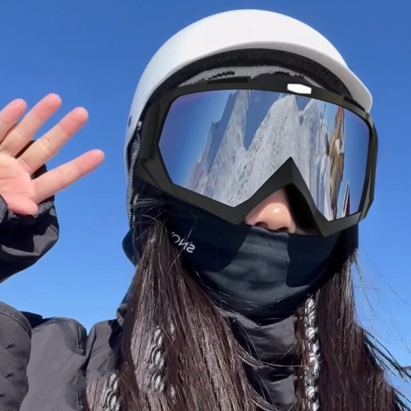 滑雪眼镜女滑雪镜护目镜登山可戴近视防雾成人户外雪地雪山装备男
