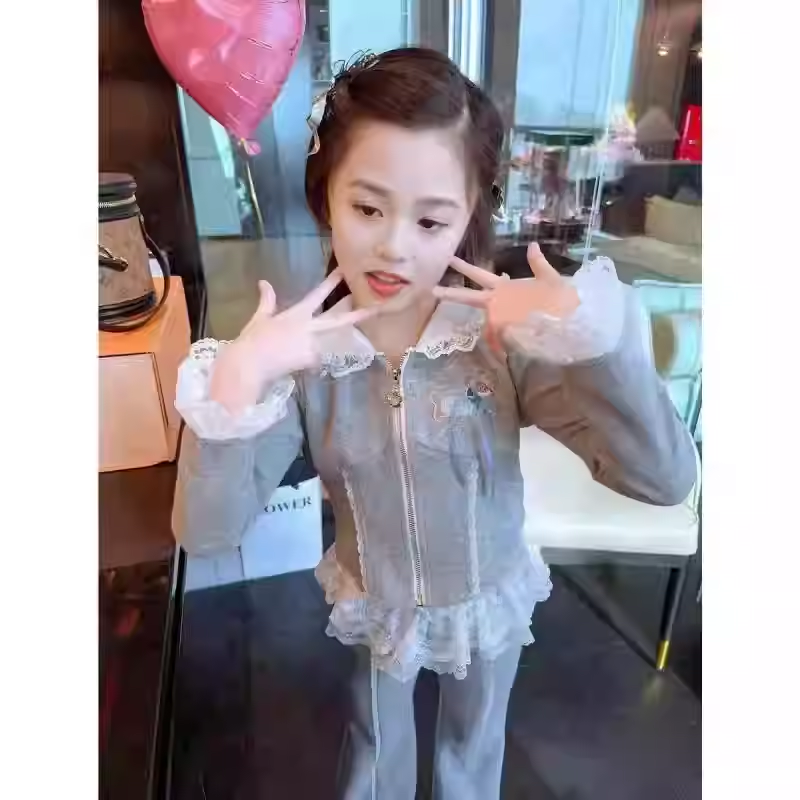 女童秋季套装2025儿童新款韩版时髦蕾丝连帽上衣长裤两件套潮