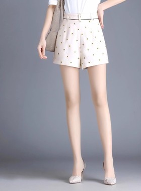 依念E家品牌小碎花短裤女夏季a字高腰休闲小众外穿短裤EETC82602A