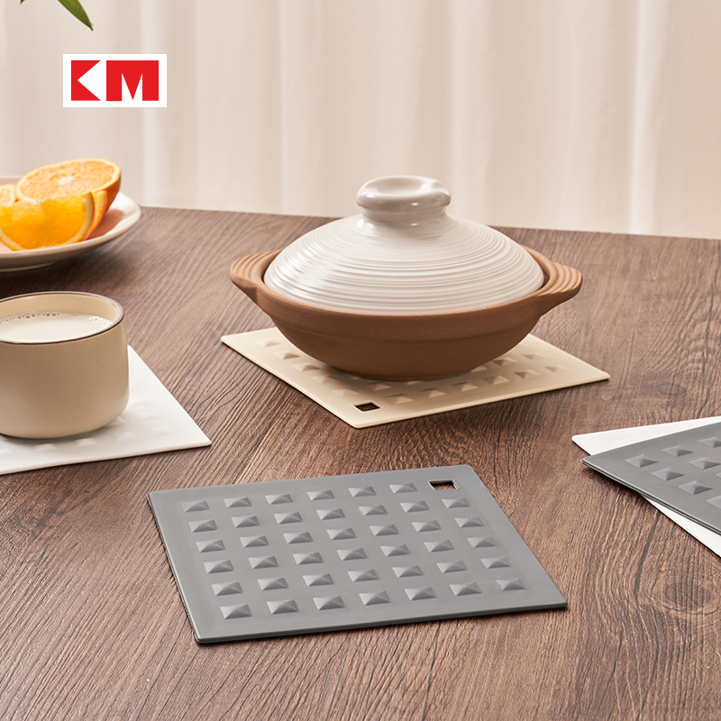 KM硅胶隔热垫厨房锅垫防烫垫子方形耐高温家用盘子垫餐垫杯垫碗垫