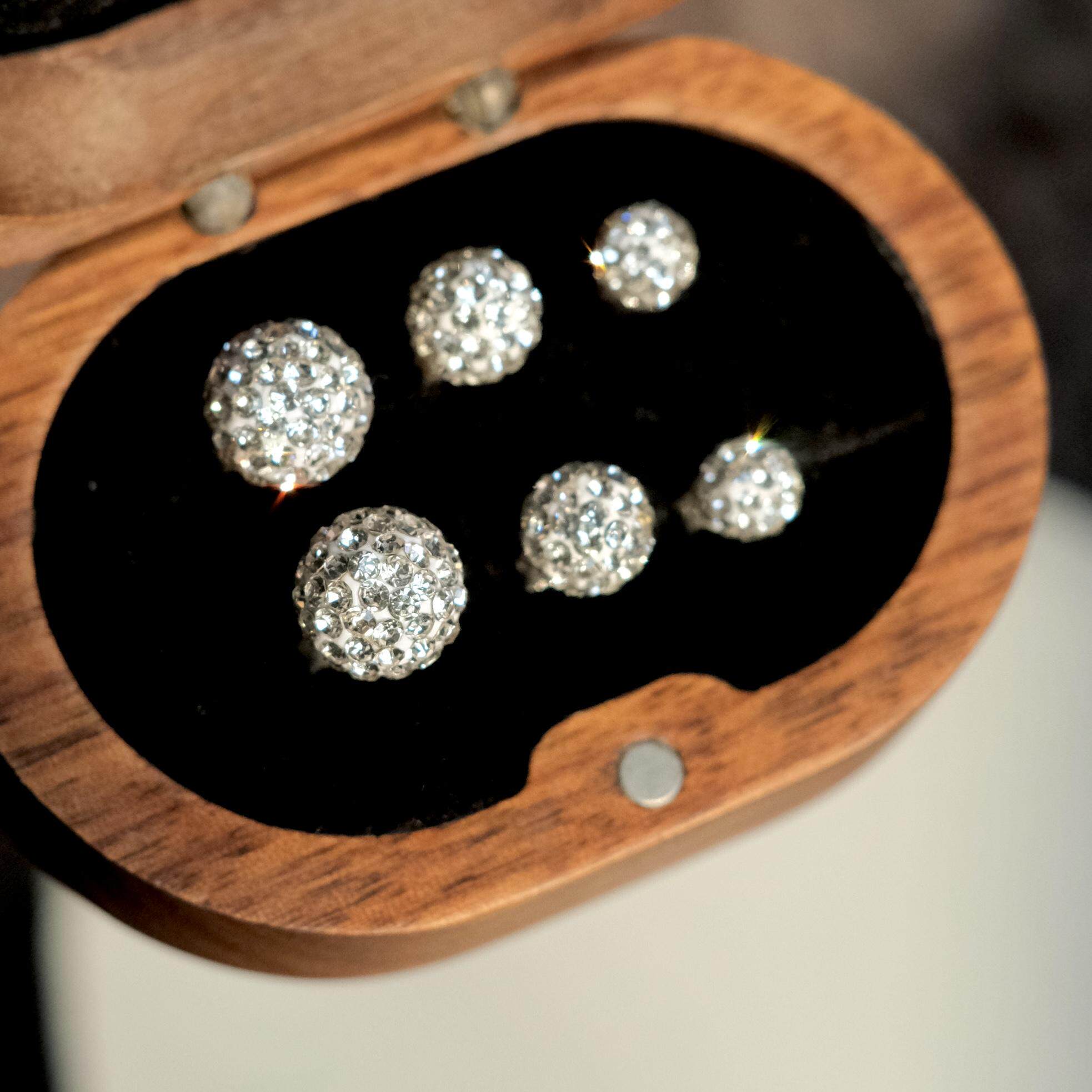 《彗星来临》爆闪气质精致百搭s925纯银通勤银色球球锆石耳钉耳环