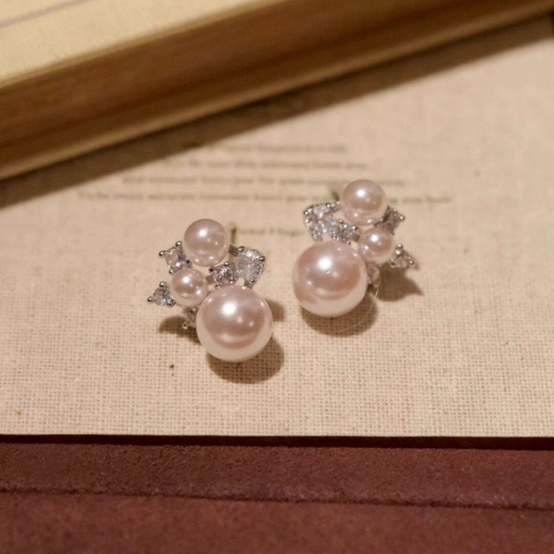 《月光凝珠》法式复古小巧精致曼塔玫瑰珍珠镶钻轻奢耳钉耳夹耳环