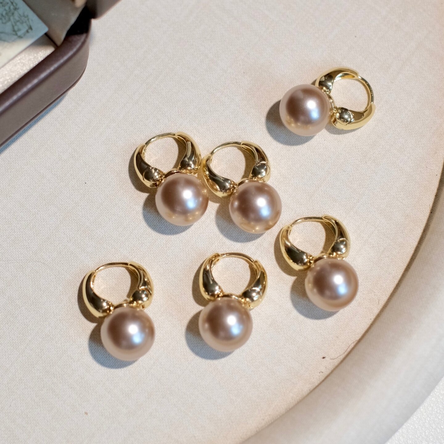 《温暖记忆》法式复古优雅气质香槟金色大珍珠耳饰耳扣耳环耳夹女