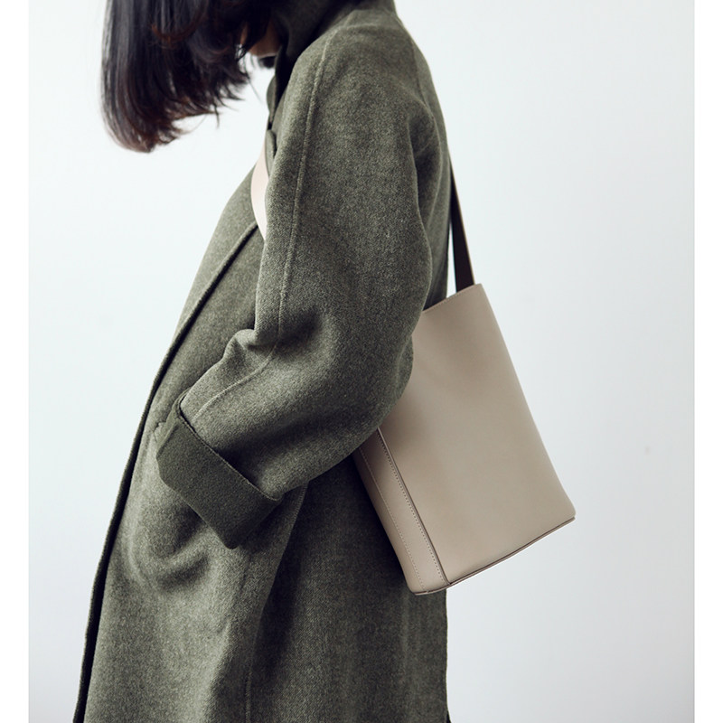 布谷森林女式真皮水桶包牛皮单肩包手提托特包简洁斜挎包手提B130|msdalam kategori Beg kulit/wanita/beg lelaki, 女士包袋新, 水桶包 - dari Buy2taobao.com untuk memberikan perkhidmatan ejen Taobao profesional membeli