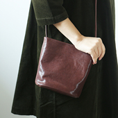 布谷森林女士新款 头层牛皮简约小包植鞣复古百搭单肩斜挎包B622