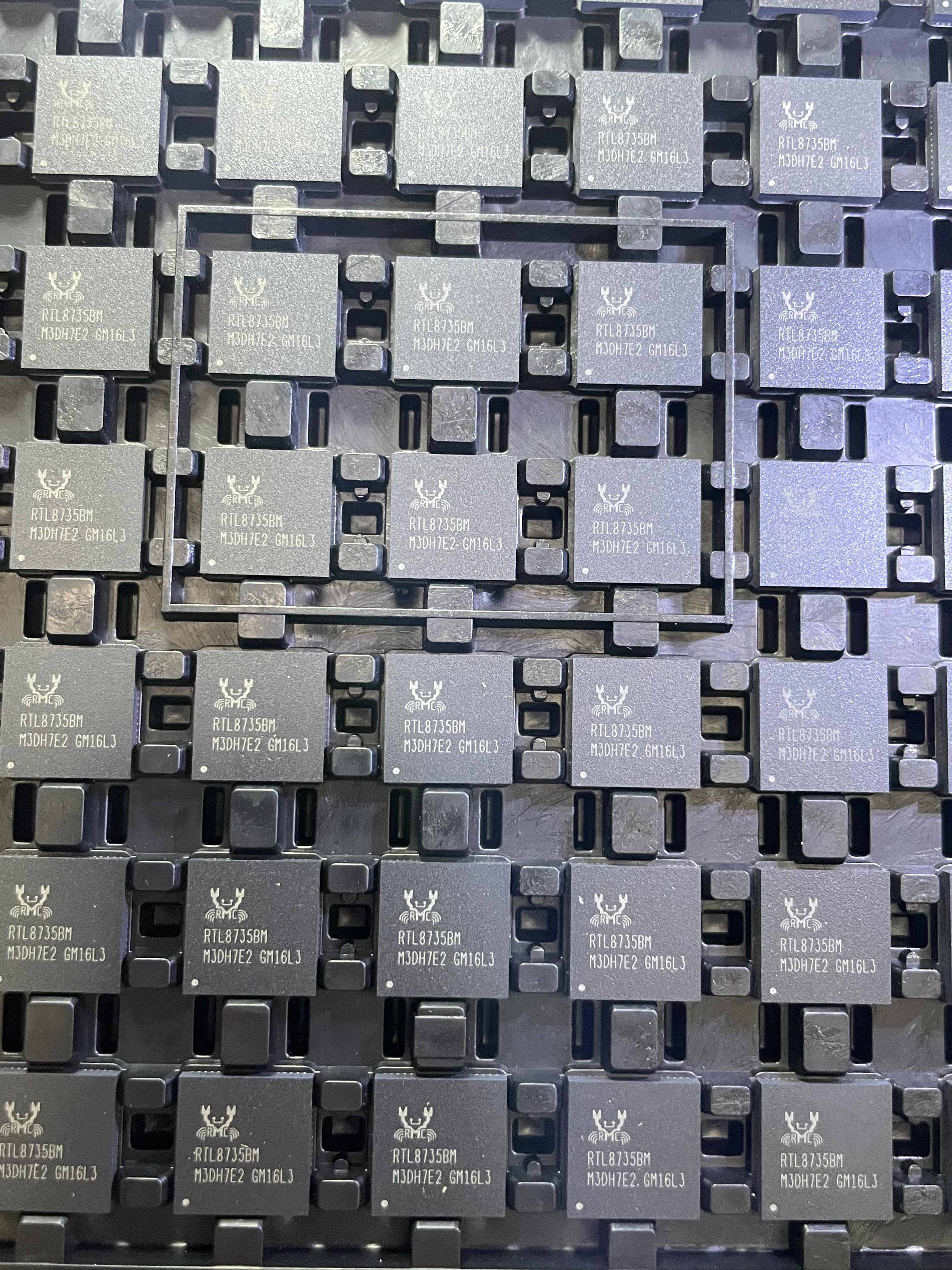 全新原装现货 RTL8735BM 以太网收发器ic