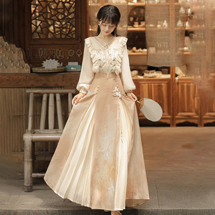 秋意晚原创改良汉服女新中式国风日常三裥裙高级感汉元素套装春秋