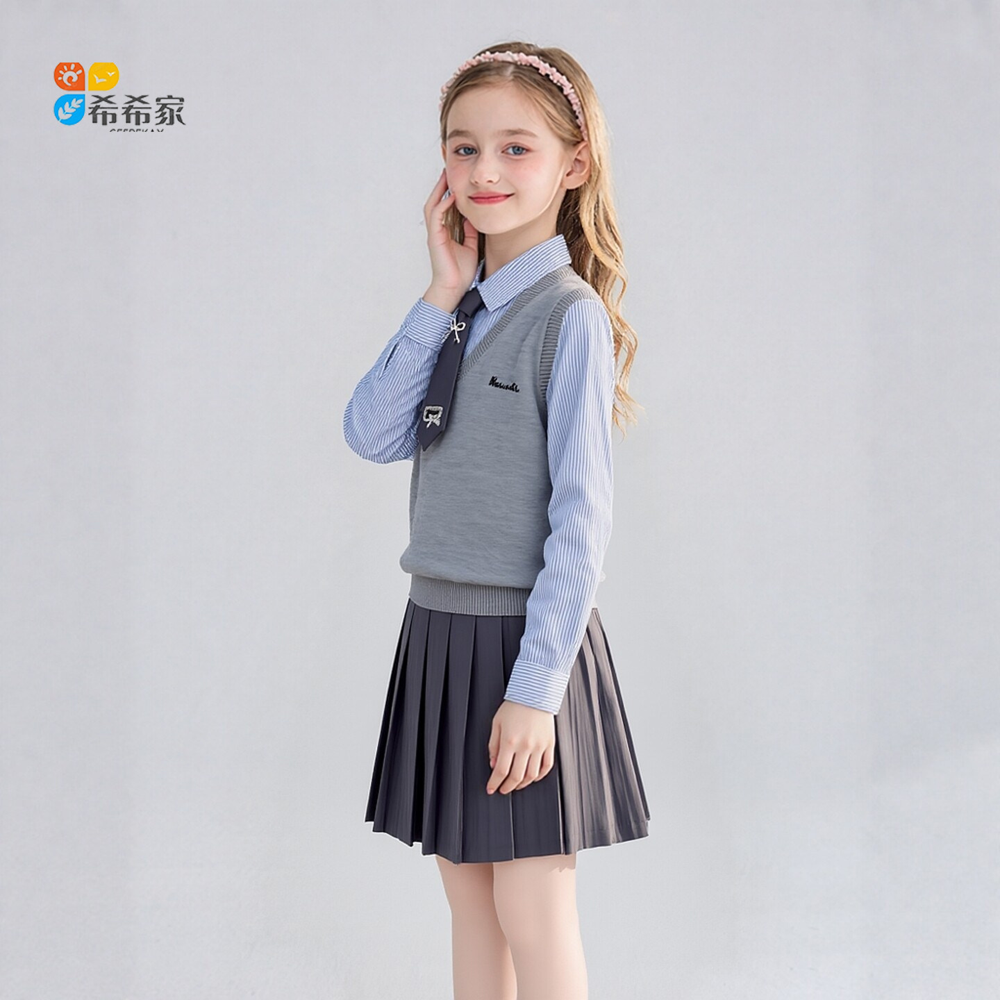 小学生学院风校服套装女童蓝色条纹衬衫百褶裙灰色针织马甲JK制服