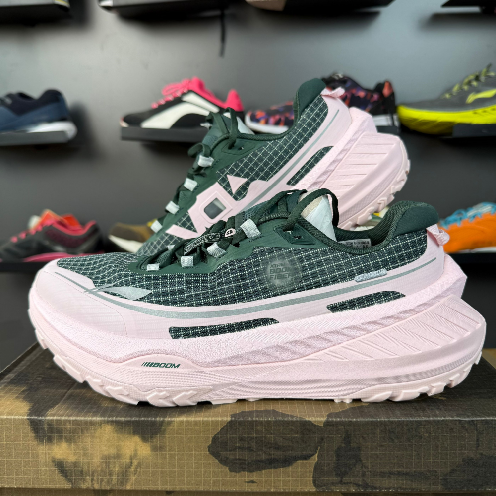 李宁跑步系列的卢 V2男子越野跑鞋款䨻丝回弹轻便越野跑鞋ARNU009 - 封面