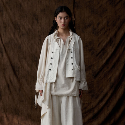 耳语白工匠感不对称下摆马甲