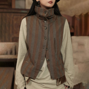 2025秋冬 InchLim 堆堆领 拼接丝绒口袋复古条纹亚麻马甲