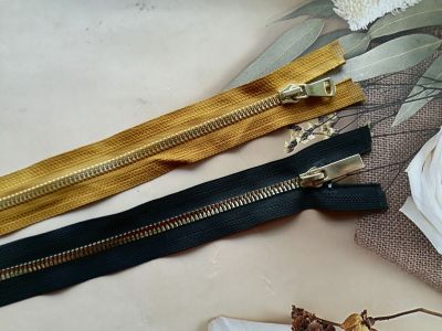 批发黑色姜黄色70cm长5号树脂拉链单头仿铜上衣外套包包卫衣拉锁